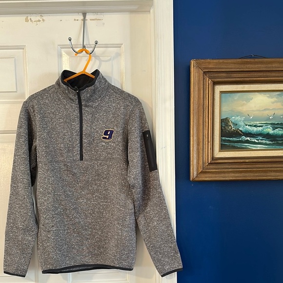 NWOT Men’s Antigua Charcoal Gray Chase Elliott #9 NASCAR Cup Series Pullover - Picture 1 of 10